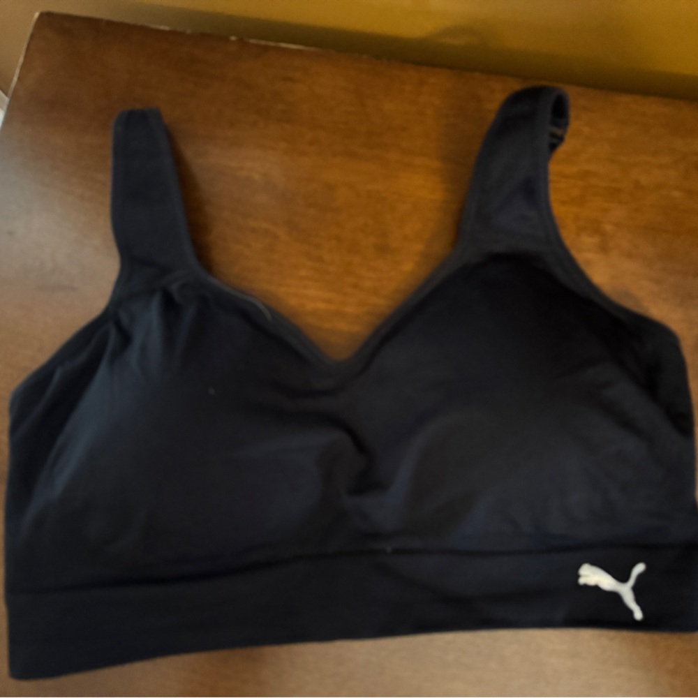 Puma Black Seamless Support Sports Bra with Logo